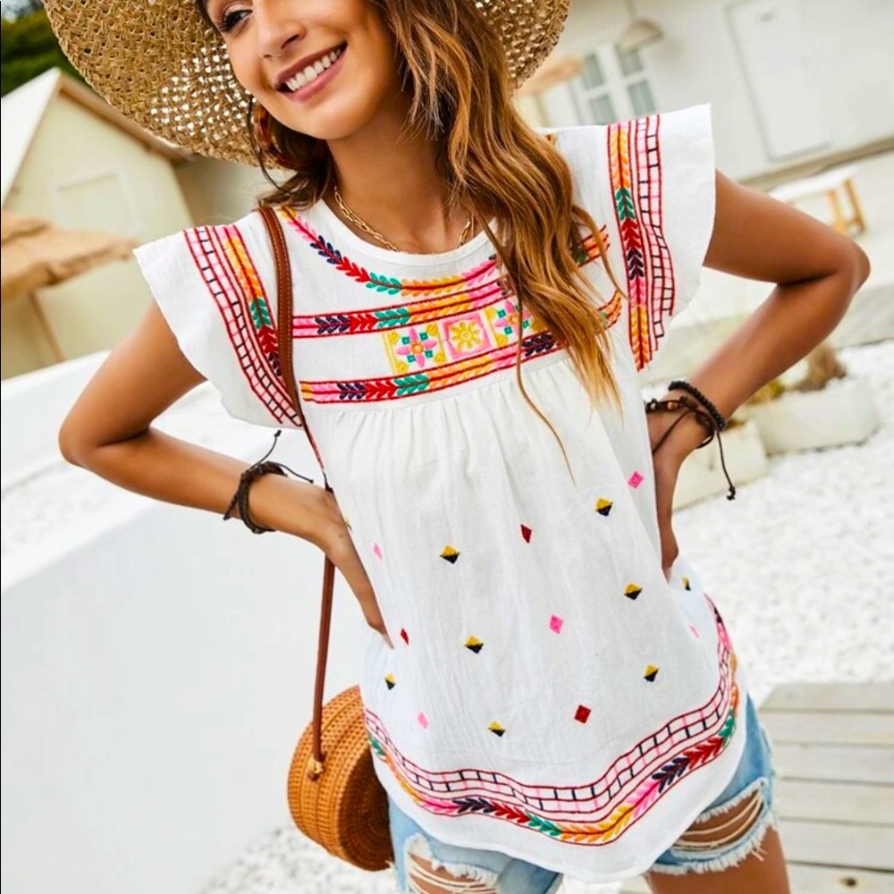 GEO EMBROIDERY BUTTERFLY SLEEVE BLOUSE